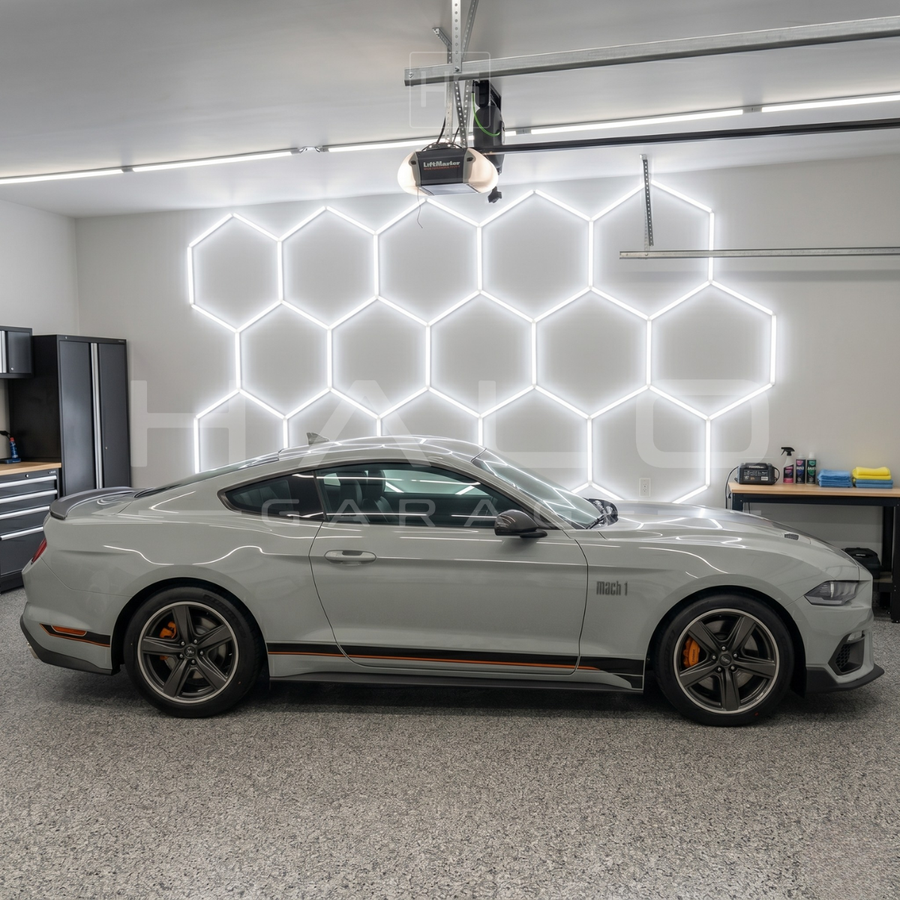 Detailing Bay